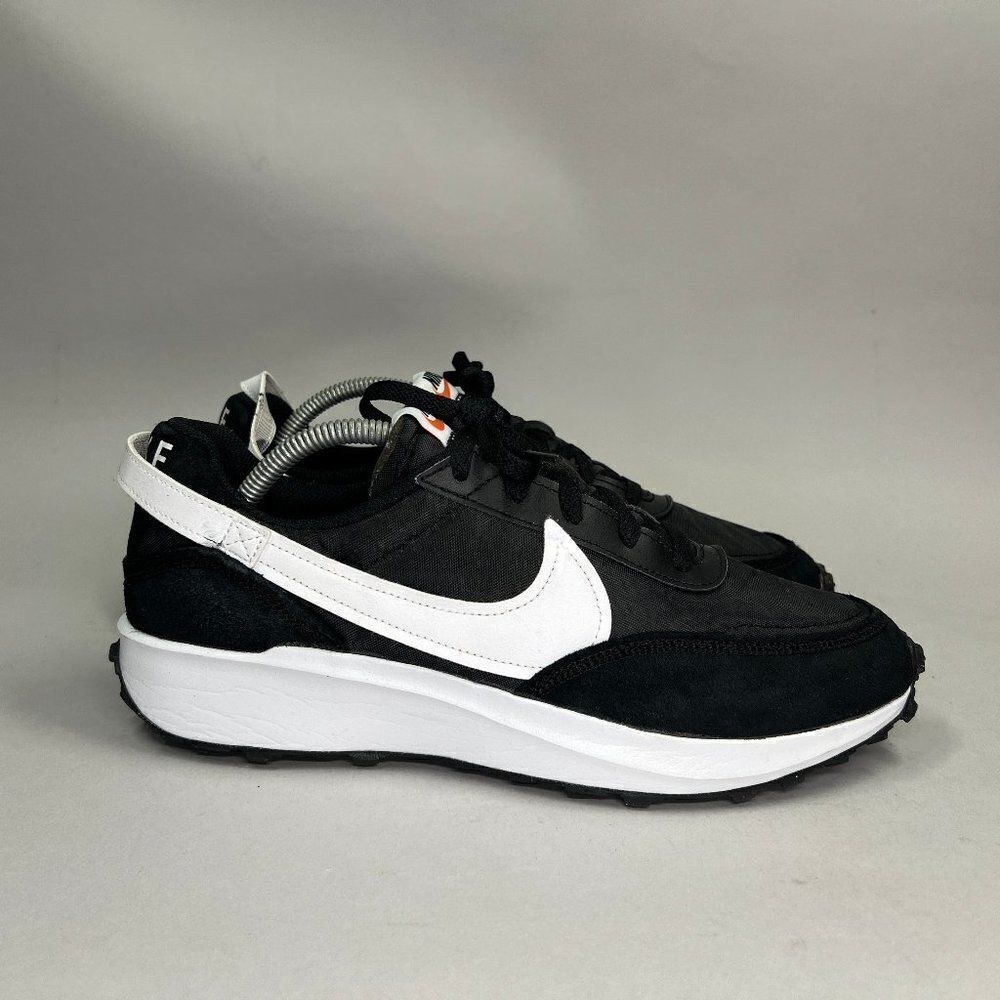 Nike Men's Size 9.5 Waffle‎ Debut Sneakers